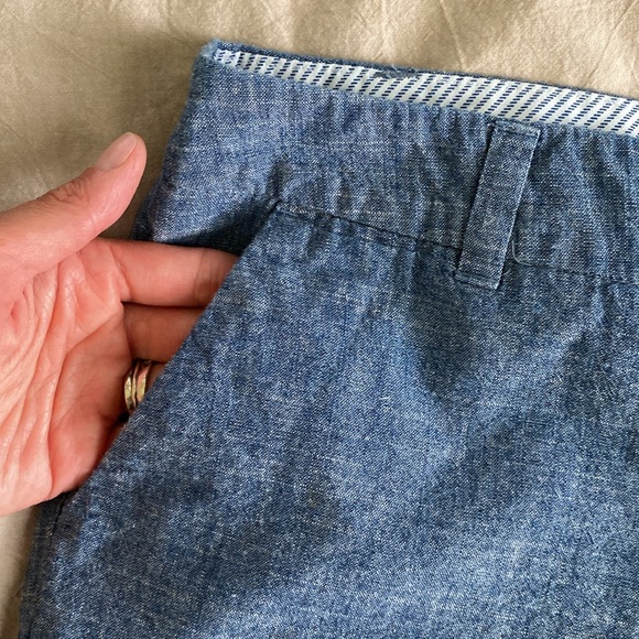 Merona 100% Cotton Chambray Shorts Size 2 (fits a size 6, see measurements) - Picture 4 of 7